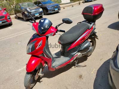 سكوتر SYM SR 150