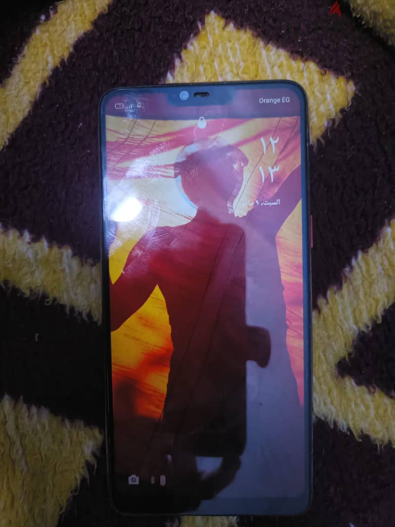 OPPO F7 1