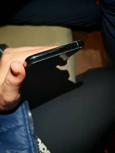 ١١ برو ماكس ٦٤ جيجا