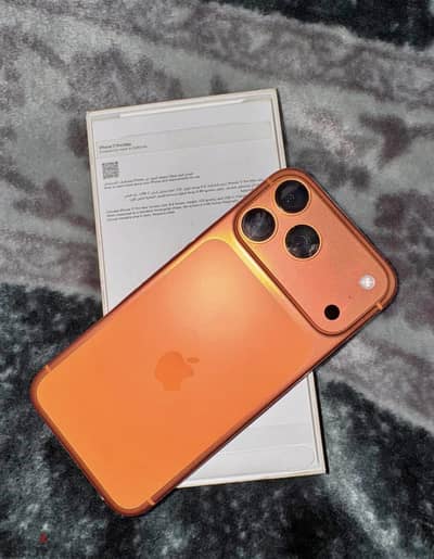 iPhone 17 Pro Max 256 G Orange- Like New