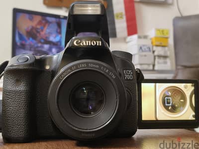Canon  D70
