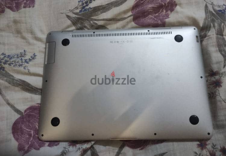 MacBook Air 2008 Excellent condition 3