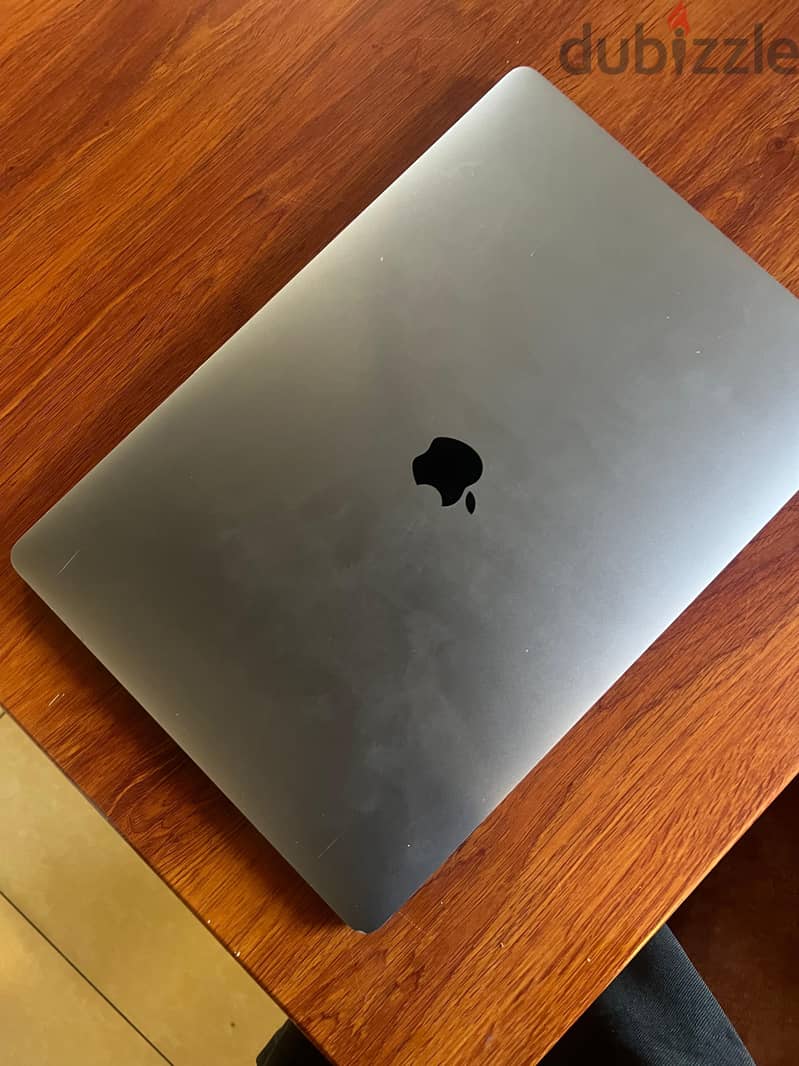 MacBook Pro 2019 7