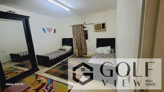 For the quick rental of a furnished apartment in the small investor area, 8th district, Sheikh Zayed, newly finished, fully furnished and air-conditioned, with a distinctive view, third floor with elevator, for families only
