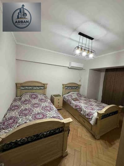 For rent, a fully furnished and air-conditioned apartment in Zahraa Maadi, on Al-Zahra Main Street, next to the Kuwaiti Mosque. A special and very quiet location just steps from the main Fifty Street, restaurants, global brands, and public transport.
