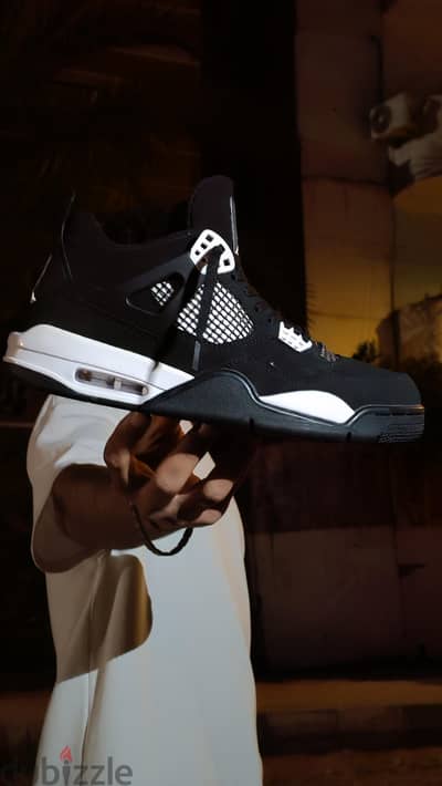 Air Jordan 4 "White Thunder" - High Quality (Premium Edition)