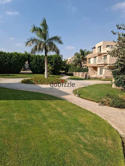 Twin house for sale at a special price in Rios Compound, October