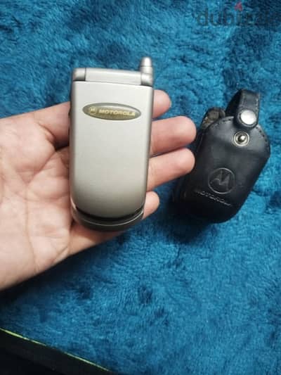 MOTOROLA V