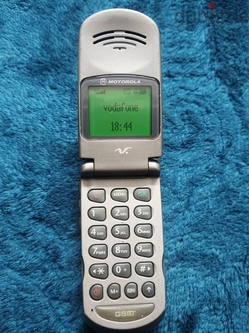 MOTOROLA V 2
