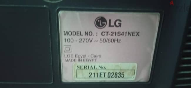 تلفزيون lg شغال تمام جوده عاليه