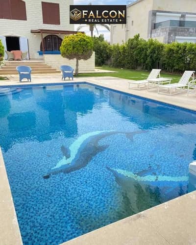 With a view of the Crystal Lagoon, opposite the Alamein Towers, a two-bedroom chalet is for sale at launch price, next to the Heritage City and Alamei