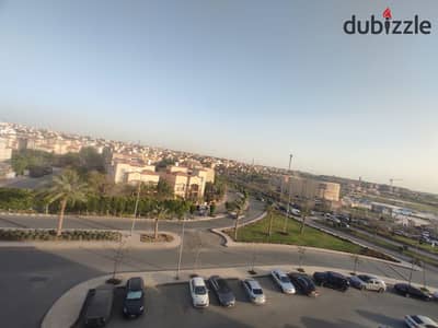 للايجار فى الرحاب شقه 211م بالسابعه الجديده فيو مميز