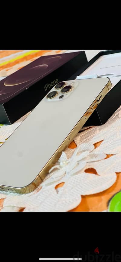 ايفون 12 برو ماكس