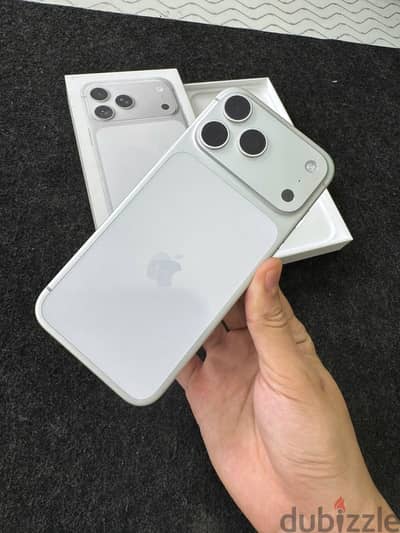 iPhone 17 pro max