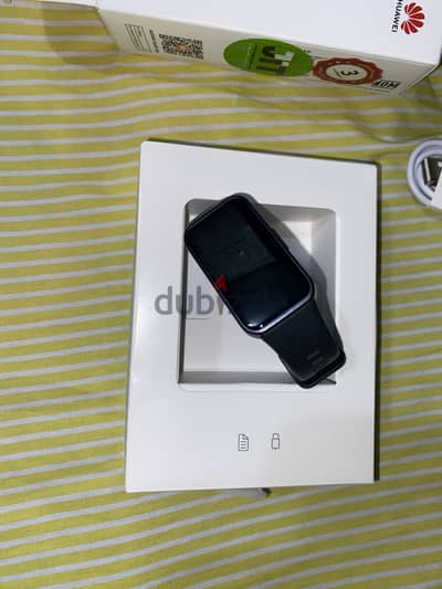 Huawei band 10هواوي باند ١٠