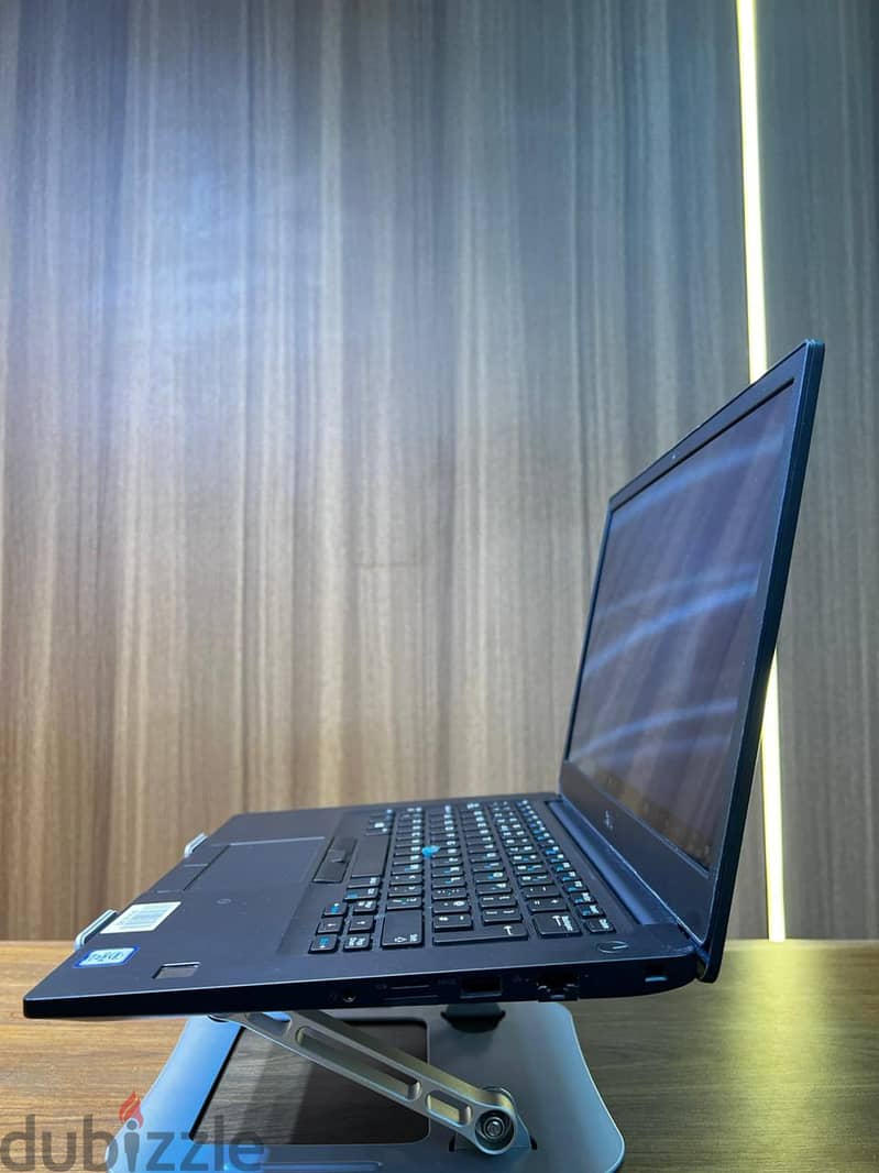 Dell latitude 7490 1