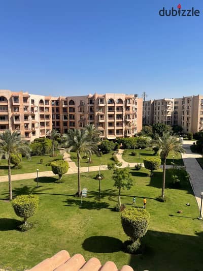 للبيع بسعر لقطه فى الرحاب المرحله الخامسه 155 متر دور مميز فيوجاردن