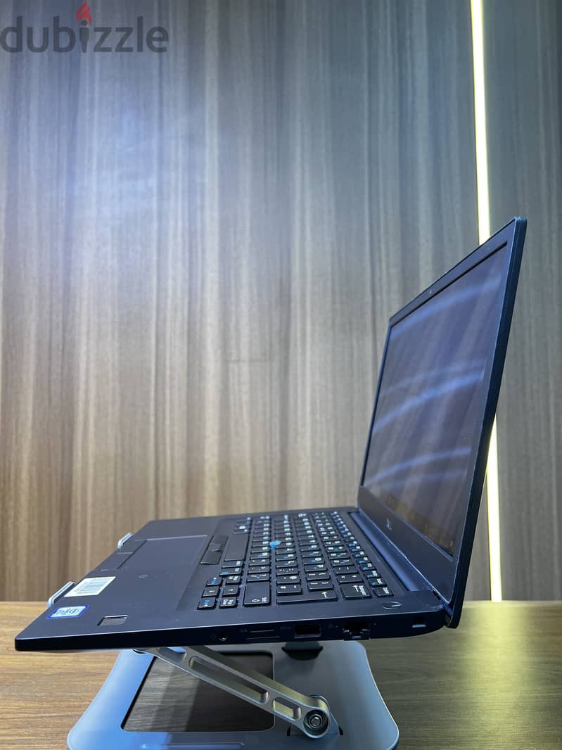 Dell latitude 7490 2