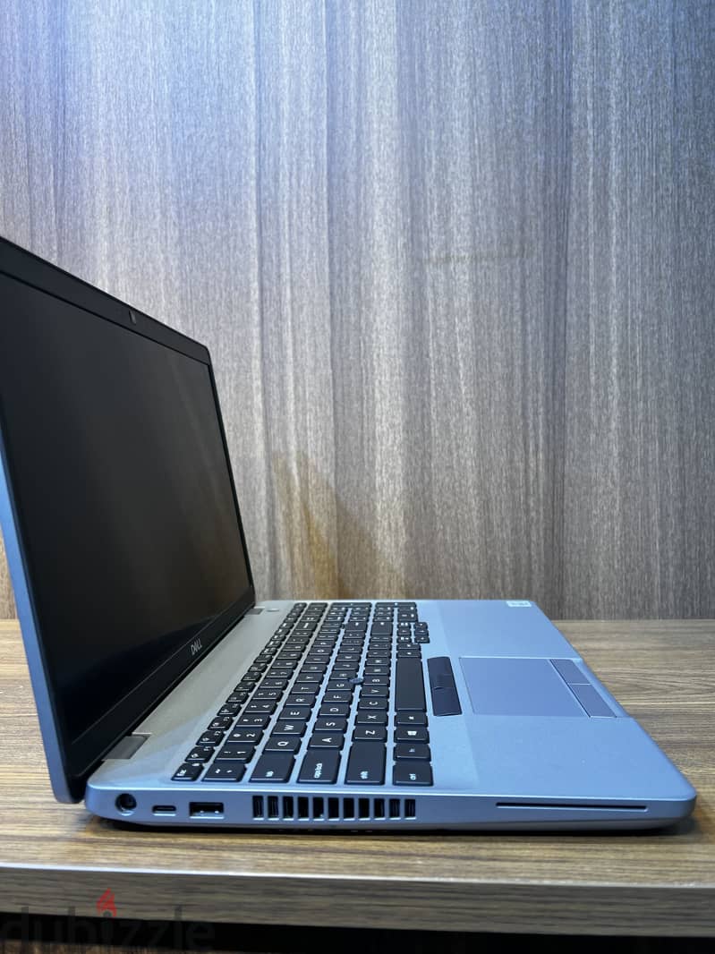 Dell precision 3551 2