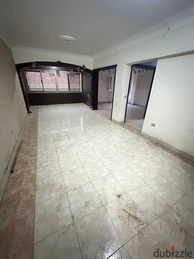 شقة للايجار المعادى عمارات الكويتية