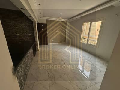 For rent, an apartment in October Gardens [Bidaya Compound 1] with an area of 80 meters at a special price