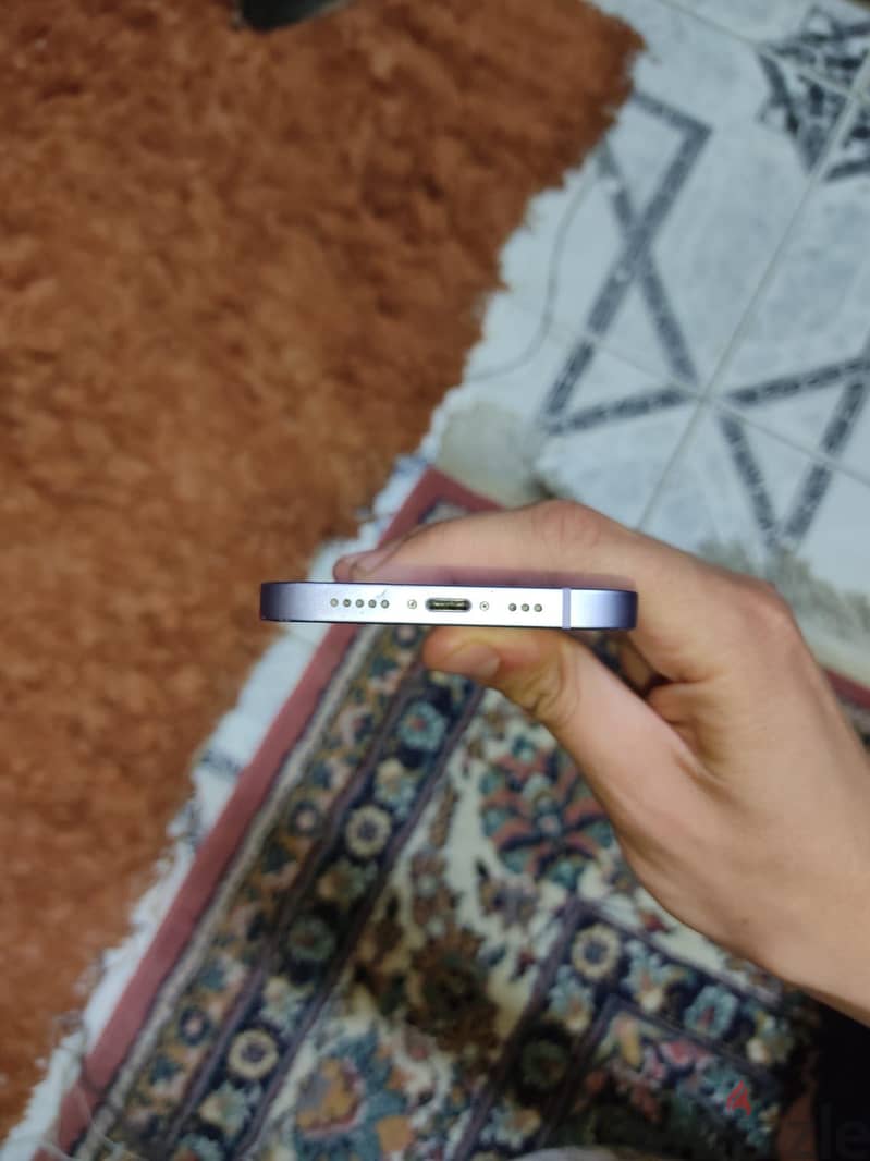 iPhone 12 2