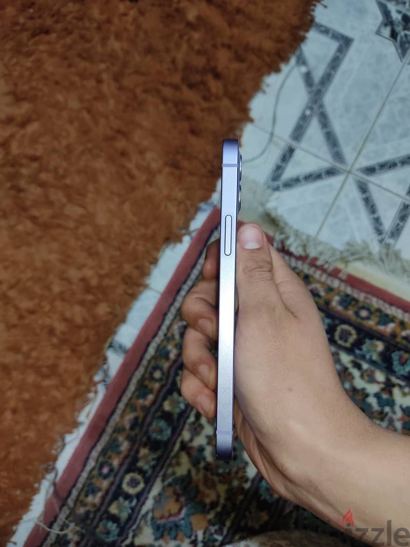 iPhone 12 3
