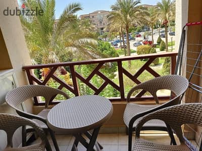 شقة للبيع في مدينة الرحاب تشطيبات خاصة فيو جاردن السعر مميز لسرعة البيع