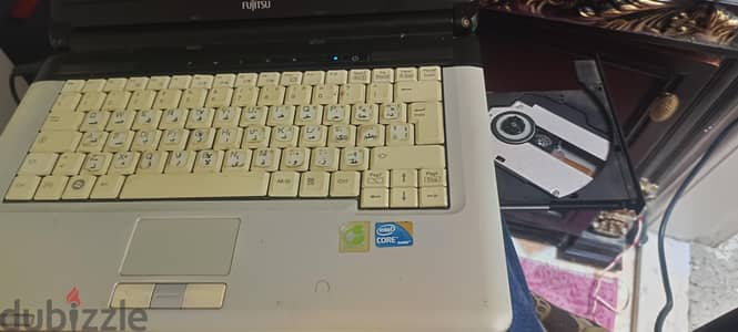 لاب قطع غيار   بالبطارية