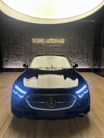 Mercedes-Benz E200 fully loaded 2025