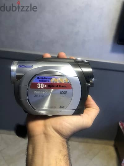 Panasonic VDR-D150 DVD Camcorder – حالة ممتازة – شغالة بالكامل – مع ال