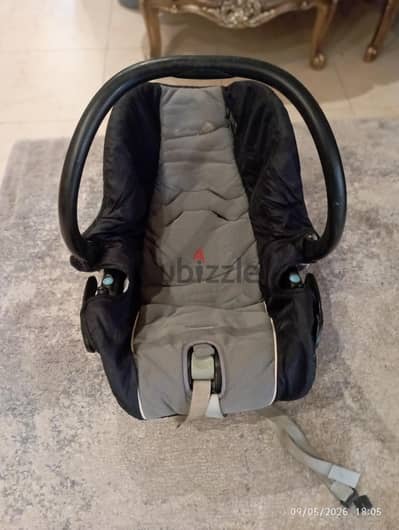 car seat مريح للرضيع