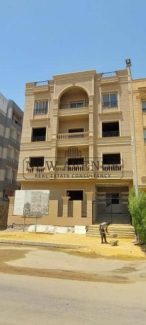 Hot Deal: El Andalus Super Lux Apartment with kitchen & Concealed AC’s Ready to Move