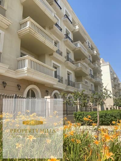 شقه للبيع بمقدم 295,000 الف برايم لوكيشن في كمبوند هايد بارك التجمع الخامس Hyde Park Compound Fifth Settlement.