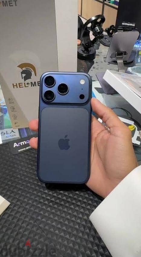 iPhone 17 pro max 2