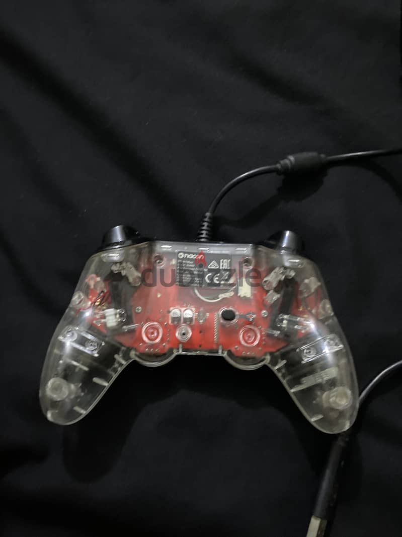 nacon ps4 1