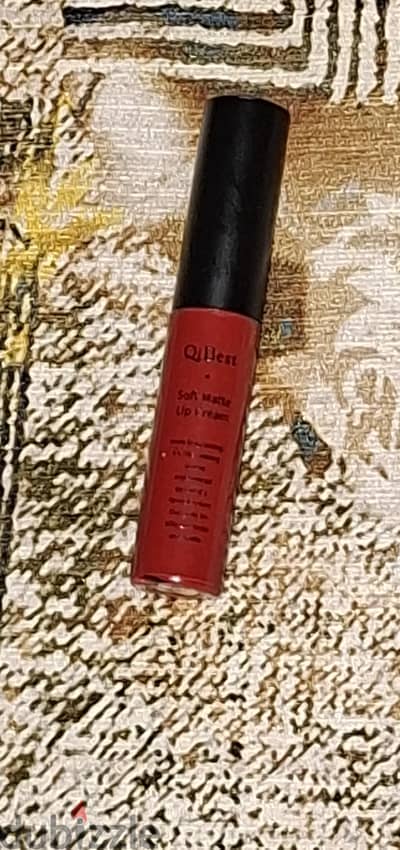 Qibest lip cream