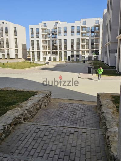 شقة للايجار كمبوند eco west  بجوار o west ٦ اكتوبر