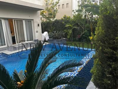 Ready to move Twin House includes Kitchen with electronics , Air-Conditioned , elevator and swimming pool for Rent in Cairo Festival City CFC New Cair