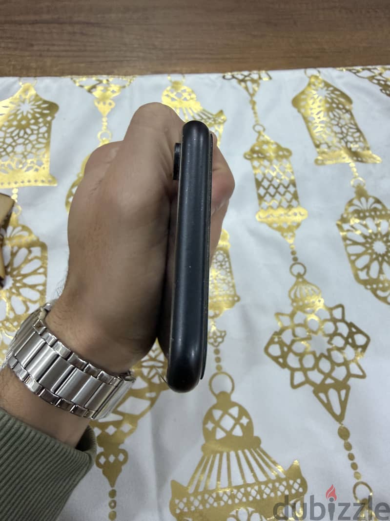 IPhone XR 5