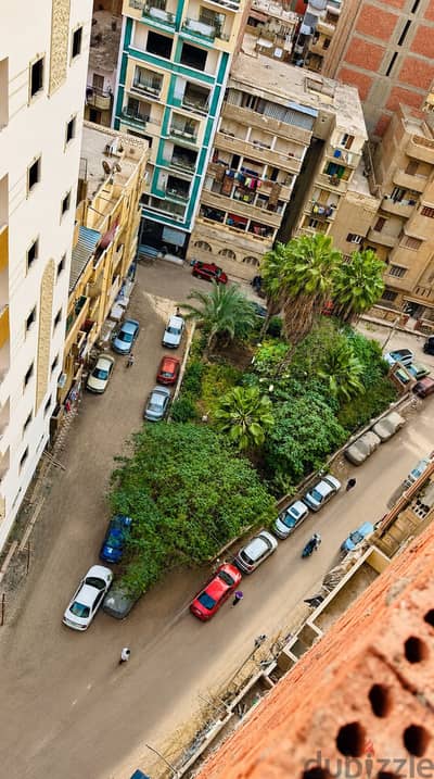 شقه ١٤٠م للبيع ع الجنينه المثلثه دوران محب
