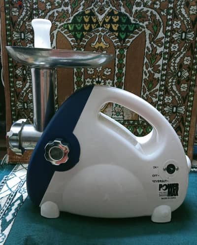 مفرمة لحم POWER MAX  قويه جدا لا غنى عنها في كل منزل