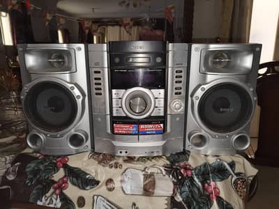 للبيع نظام صوتي سوني (Sony Hi-Fi) أصلي - صوت نقي وقوي جداً