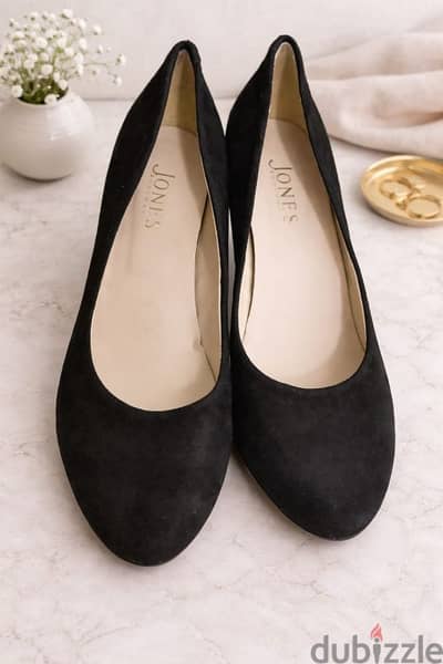 حذاء حريمي ماركة JONES Bootmaker.