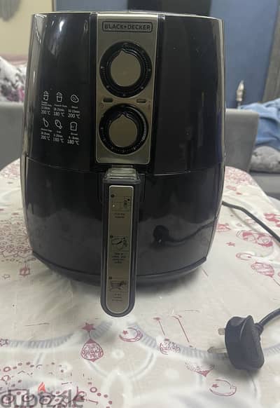 اير فراير بلاك اند ديكر ٤ لتر -Air Frier Black n Decker