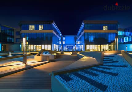 spa  للايجار في مول ويست بارك - 6 اكتوبر 96 م