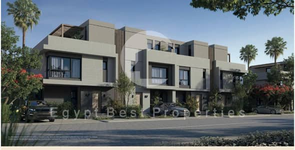 Hot Offer Ready To Move Corner Townhouse Overlooking Lake