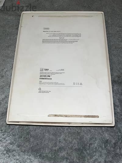 iPad Pro 13 (M4) _Wi fi_ 256 _كسر زيرو