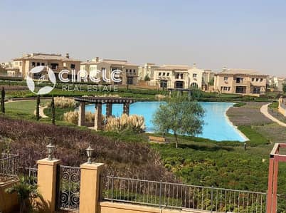 ٧٤٠م بفيو علي البحيرة واللاندسكيب الترا سوبر لوكس فيلا ديلوكس للبيع في ميفيدا التجمع الخامس القاهرة الجديدة