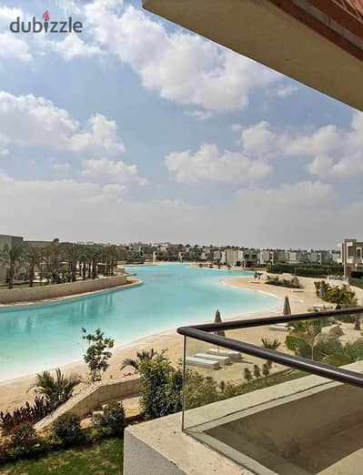 شاليه بخدمه فندقيه  متشطب بالتكيفات والمطبخ علي السكن للبيع بازها العين السخنه